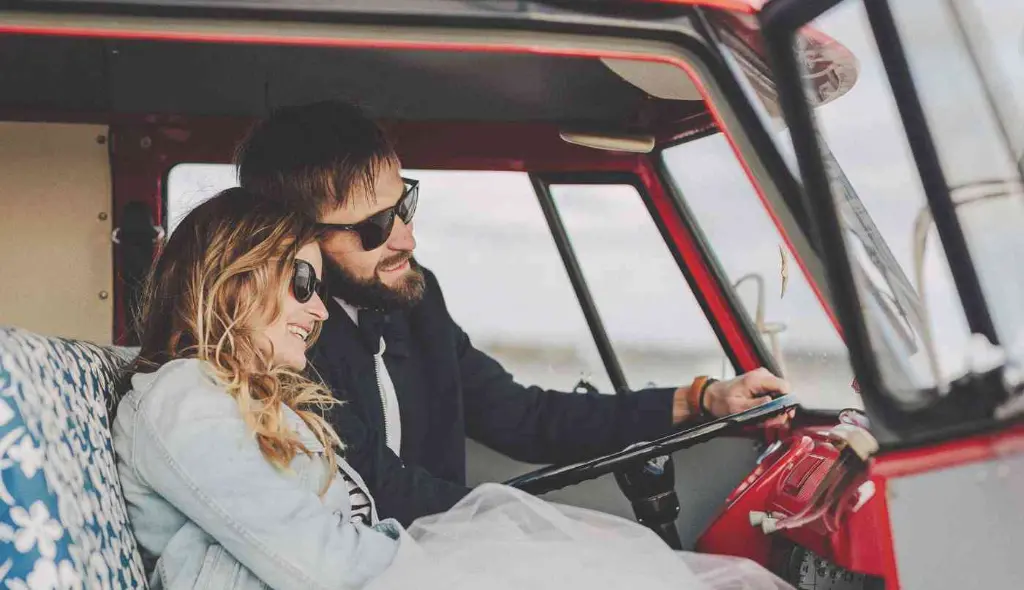 How to Court a Woman Properly