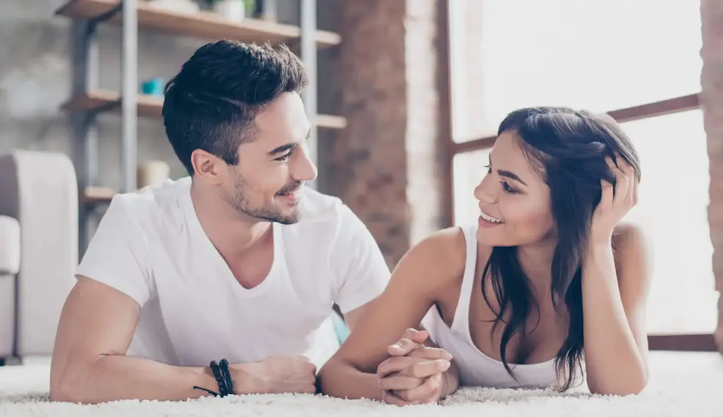 How to Keep a Woman Interested