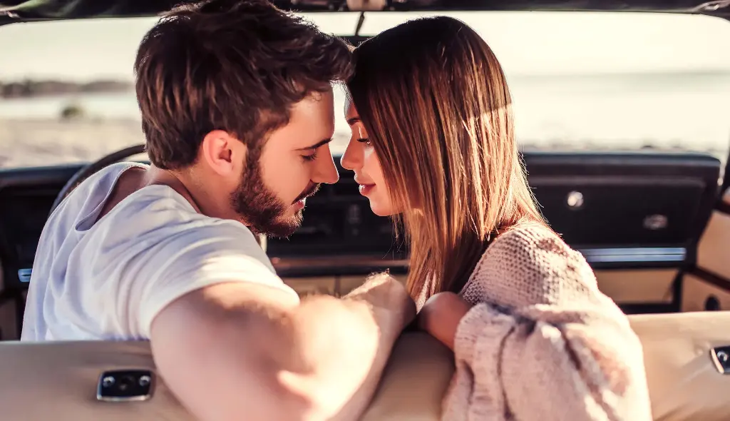 How to Make Out With a Girl