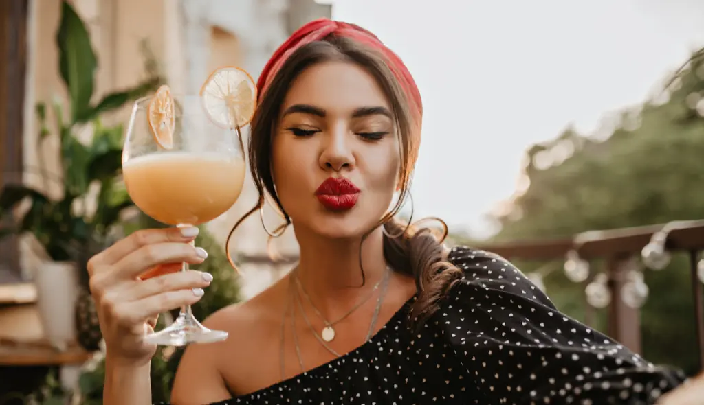 What do Girls Like in a Guy